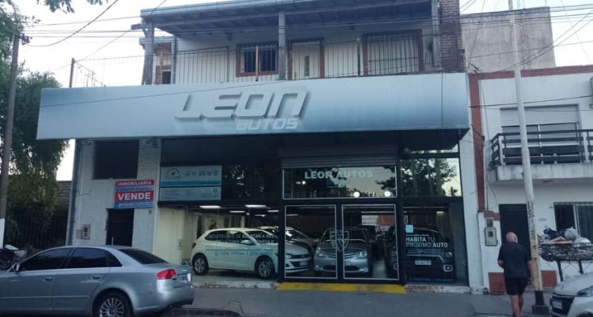 LOCAL Y DEPARTAMENTO EN VENTA