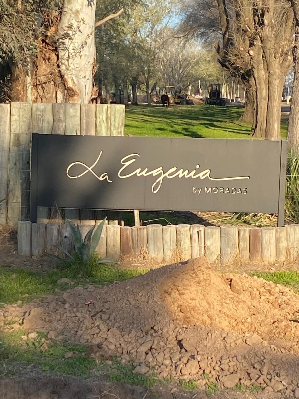 TERRENOS EN VENTA EN BARRIO SEMI CERRADO 